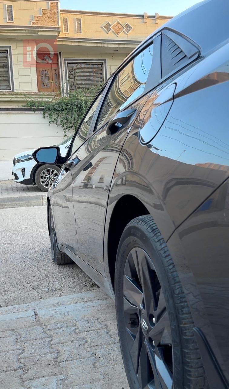هیوندای ئەلەنترا